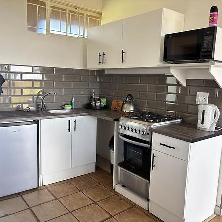 Dewdrop Farm Stay Ermelo Esterno foto
