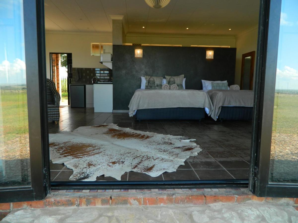 Dewdrop Farm Stay Ermelo Esterno foto