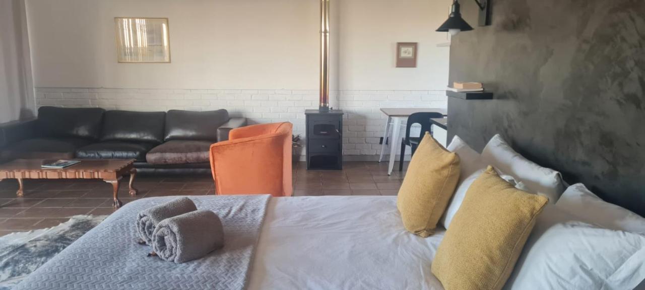 Dewdrop Farm Stay Ermelo Esterno foto