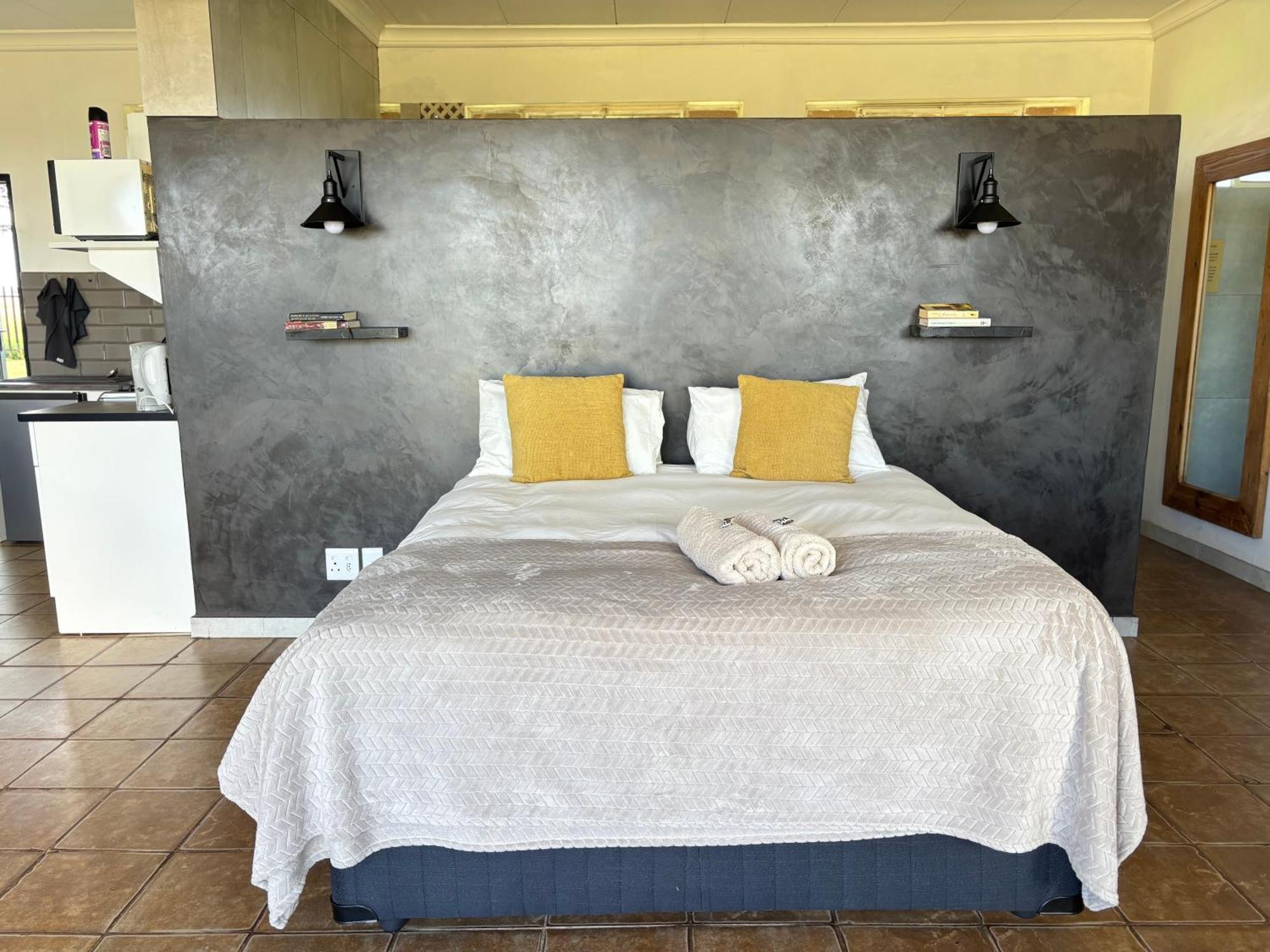 Dewdrop Farm Stay Ermelo Esterno foto