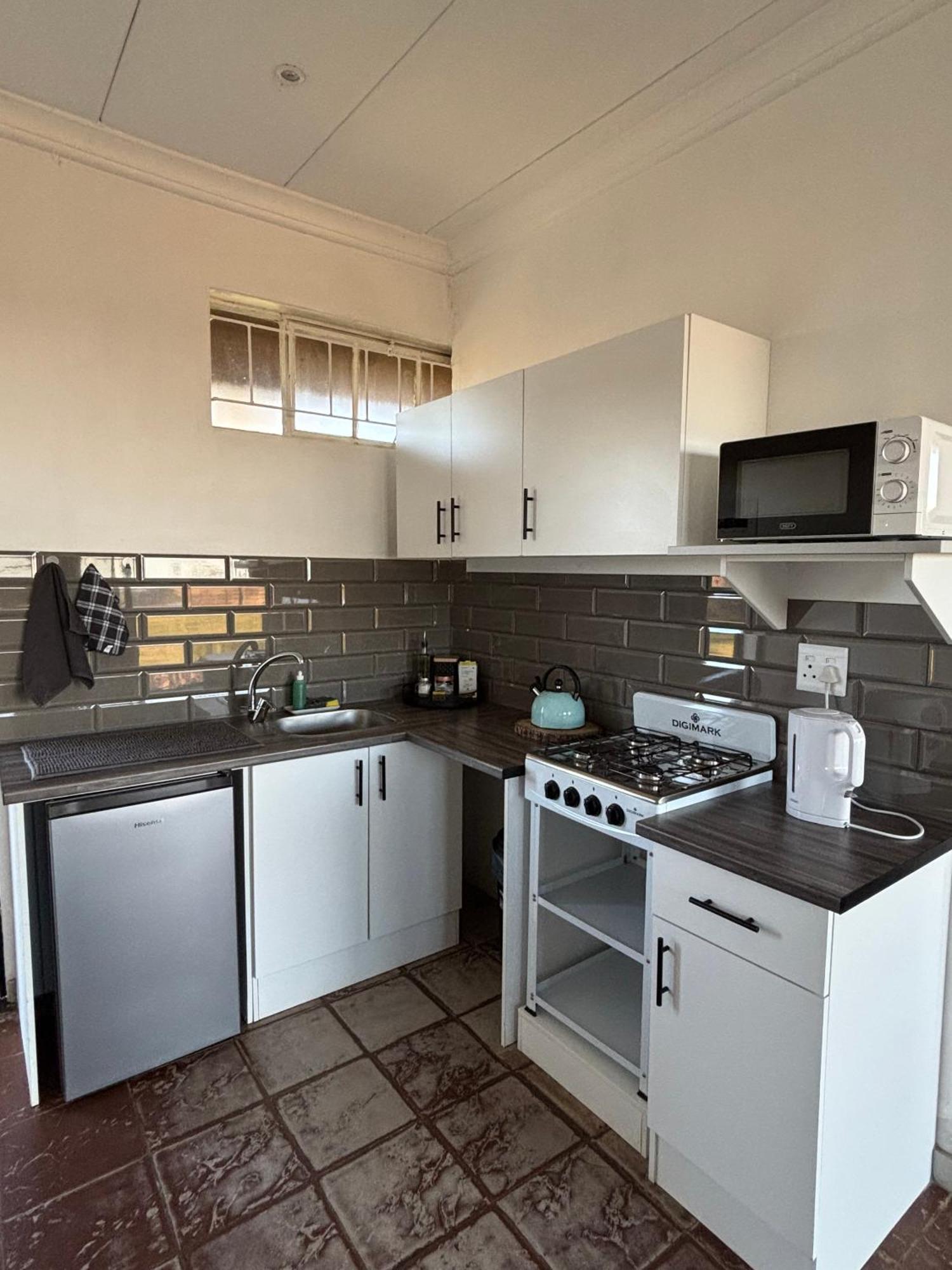 Dewdrop Farm Stay Ermelo Esterno foto